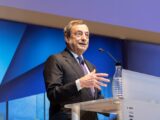 Draghi “Qui perchè lo chiedono italiani, va ricostruito patto fiducia”