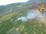 Incendio sull’Appennino Bolognese, le immagini dei boschi bruciati
