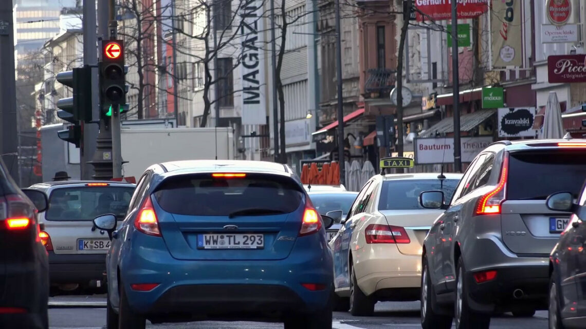 Mercato dell’auto ancora in calo a giugno Mercato dell’auto ancora in calo a giugno