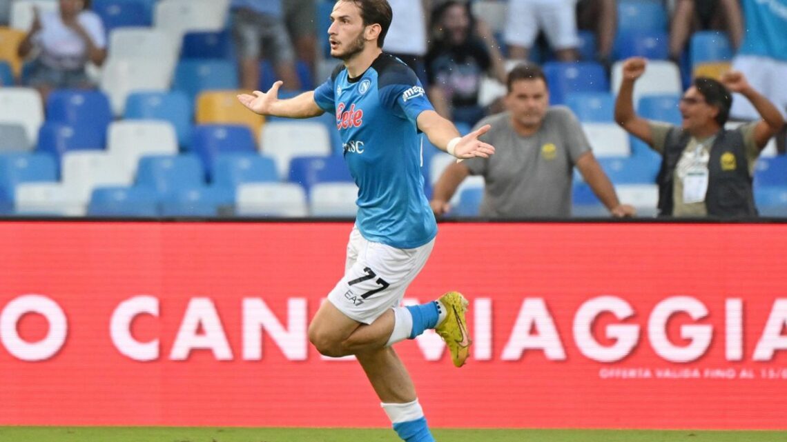 Seconda giornata di Serie A: il Napoli si gode Kvara Seconda giornata di Serie A: il Napoli si gode Kvara