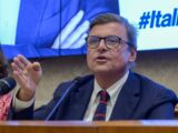 Calenda “Sospendere campagna elettorale, misure per caro-gas”