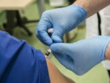 Covid, in Italia 13.197 nuovi positivi e 30 decessi
