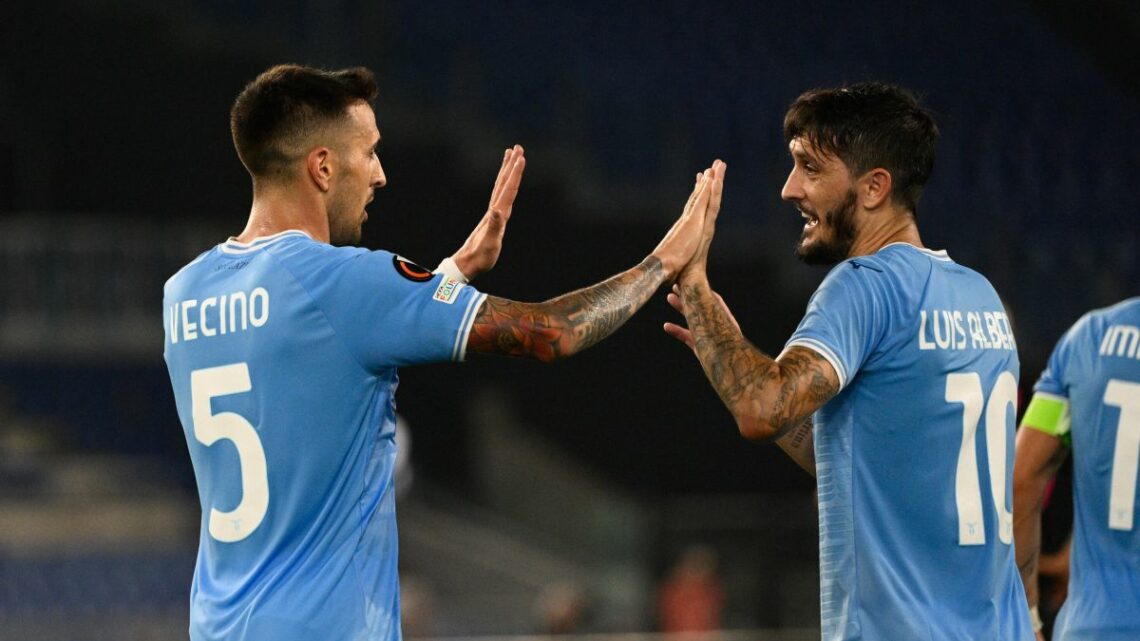 Show Lazio in Europa League, Feyenoord travolto 4-2 Show Lazio in Europa League, Feyenoord travolto 4-2