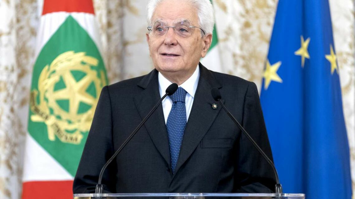 Gli azzurri del volley ricevuti da Mattarella e Draghi Gli azzurri del volley ricevuti da Mattarella e Draghi