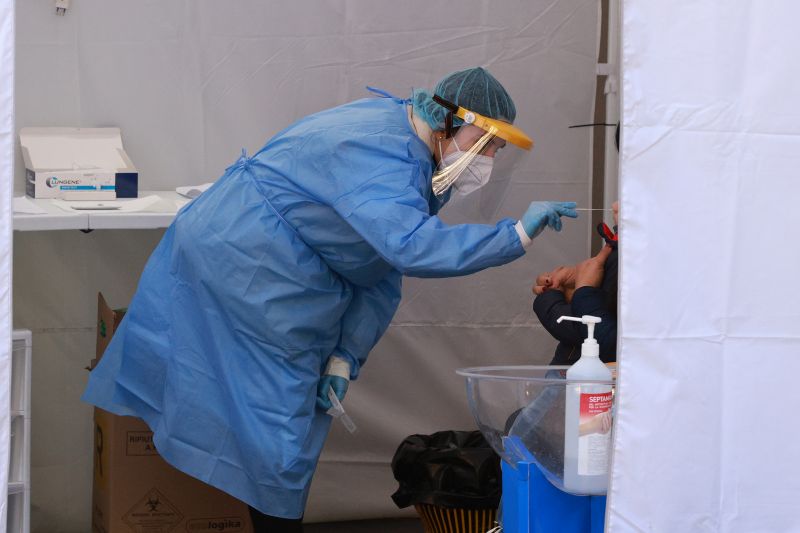 Covid, 12.082 nuovi casi e 32 morti Covid, 12.082 nuovi casi e 32 morti