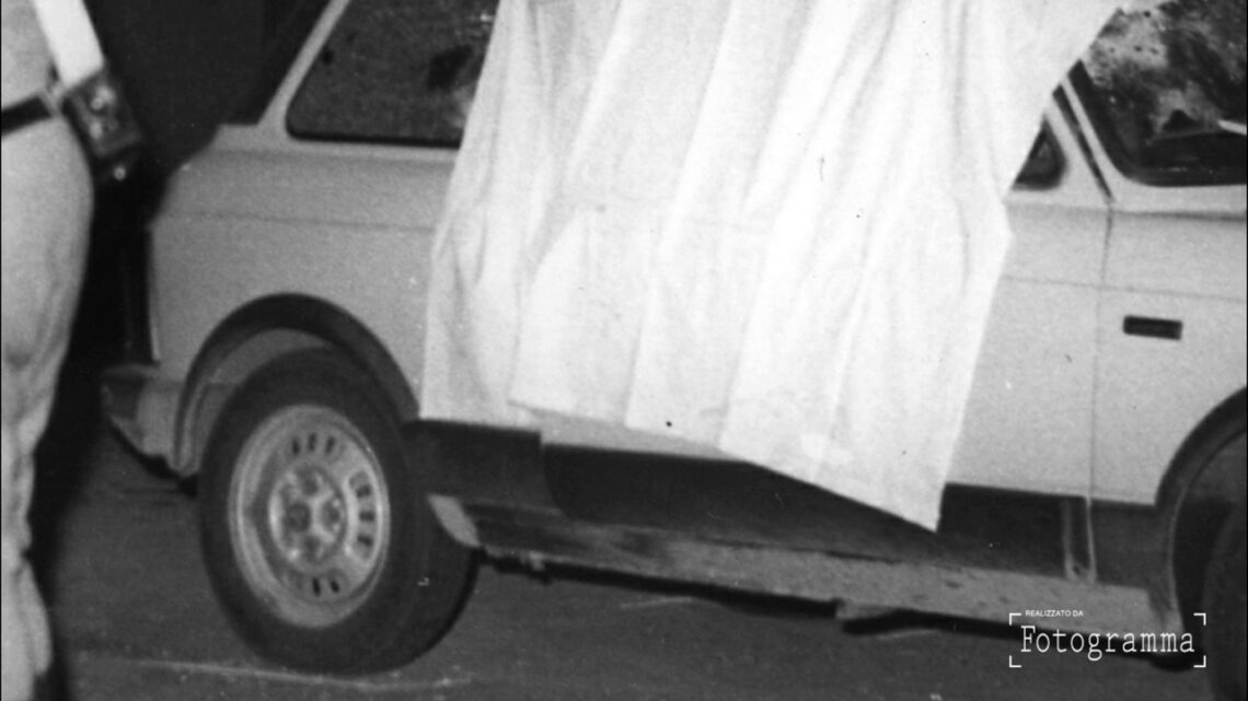 40 anni fa l’omicidio del generale Carlo Alberto Dalla Chiesa 40 anni fa l’omicidio del generale Carlo Alberto Dalla Chiesa
