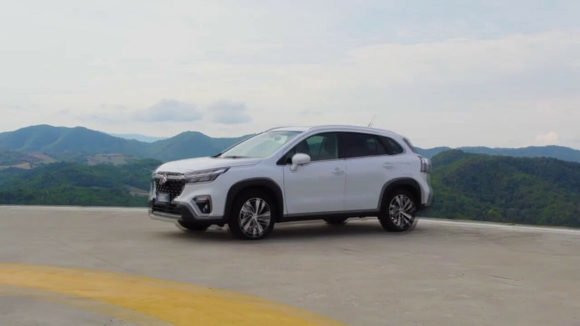 S-Cross, l’ibrido secondo Suzuki S-Cross, l’ibrido secondo Suzuki