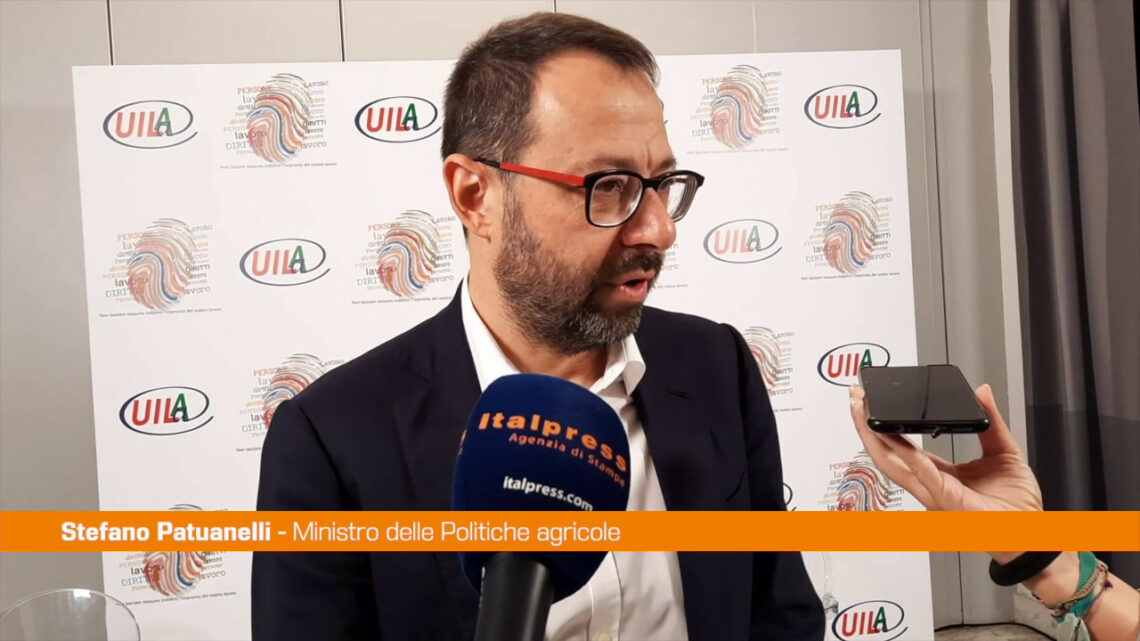 Patuanelli “Dialogo col Pd? Vedremo cosa metterà in campo” Patuanelli “Dialogo col Pd? Vedremo cosa metterà in campo”