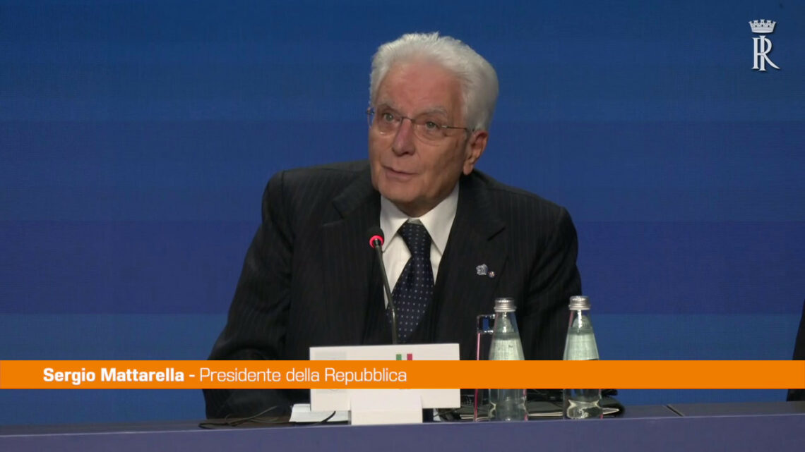 Ue, Mattarella “Indifferibili soluzioni per sicurezza” Ue, Mattarella “Indifferibili soluzioni per sicurezza”