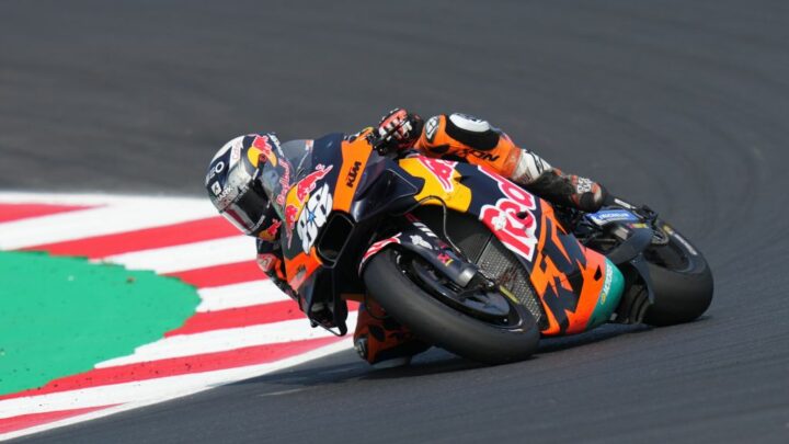 Moto GP, gran premio di Thailandia: Bagnaia a -2