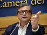 Calenda “Metà Pd è già con i Cinque Stelle”