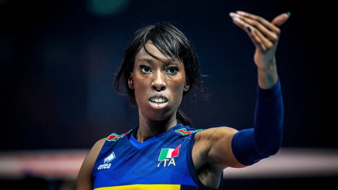 Politica e sport al fianco di Egonu “Orgoglio italiano” Politica e sport al fianco di Egonu “Orgoglio italiano”