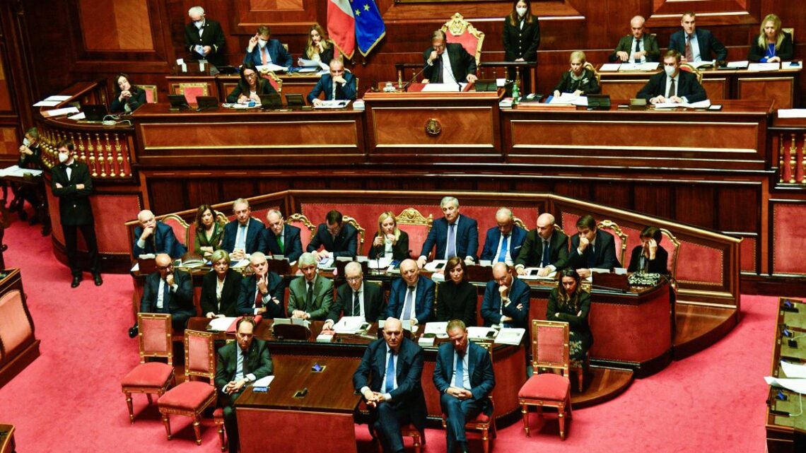 Dal Senato via libera alla fiducia al Governo Dal Senato via libera alla fiducia al Governo