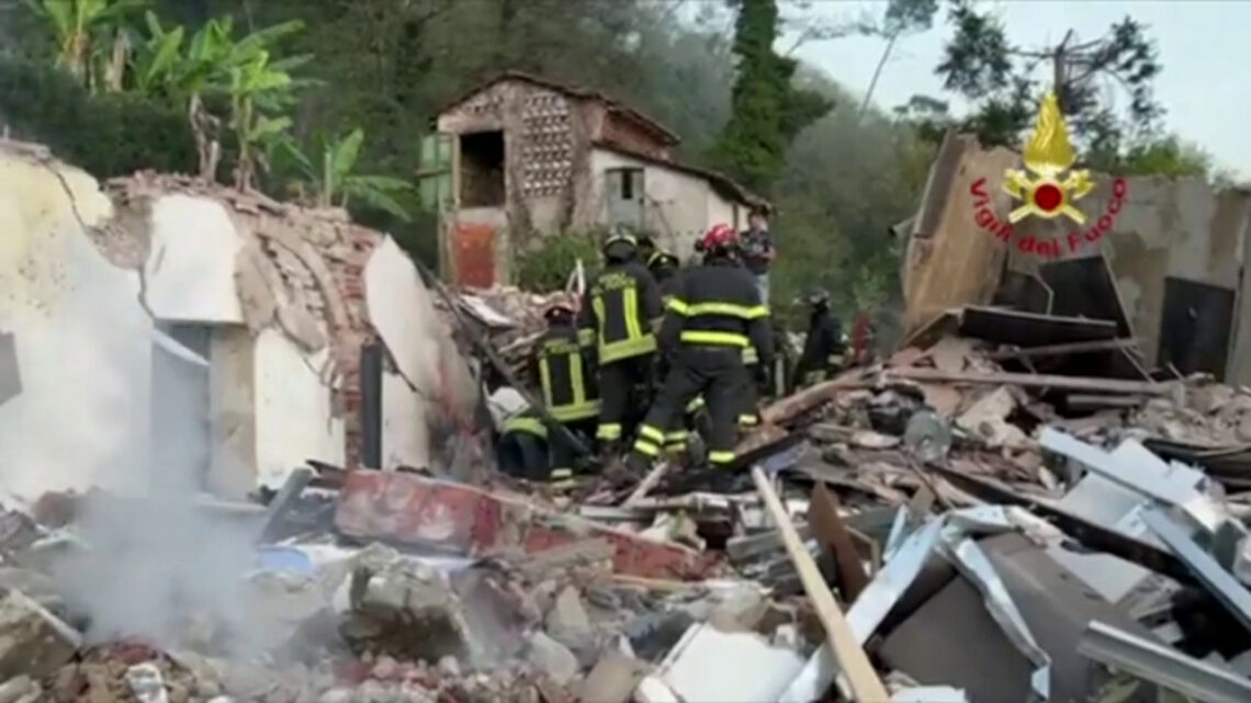 Esplosione di una palazzina a Lucca, due morti Esplosione di una palazzina a Lucca, due morti