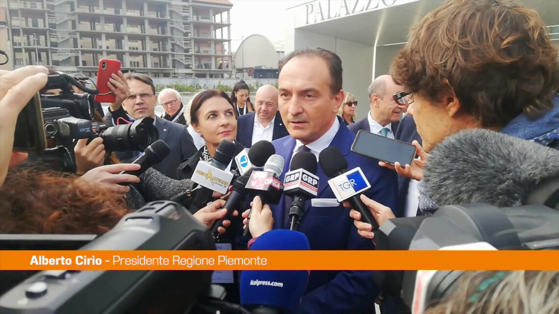 Cirio “Entro giugno sarà operativo il nuovo grattacielo della Regione” Cirio “Entro giugno sarà operativo il nuovo grattacielo della Regione”