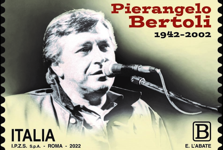Arriva il francobollo dedicato a Pierangelo Bertoli Arriva il francobollo dedicato a Pierangelo Bertoli