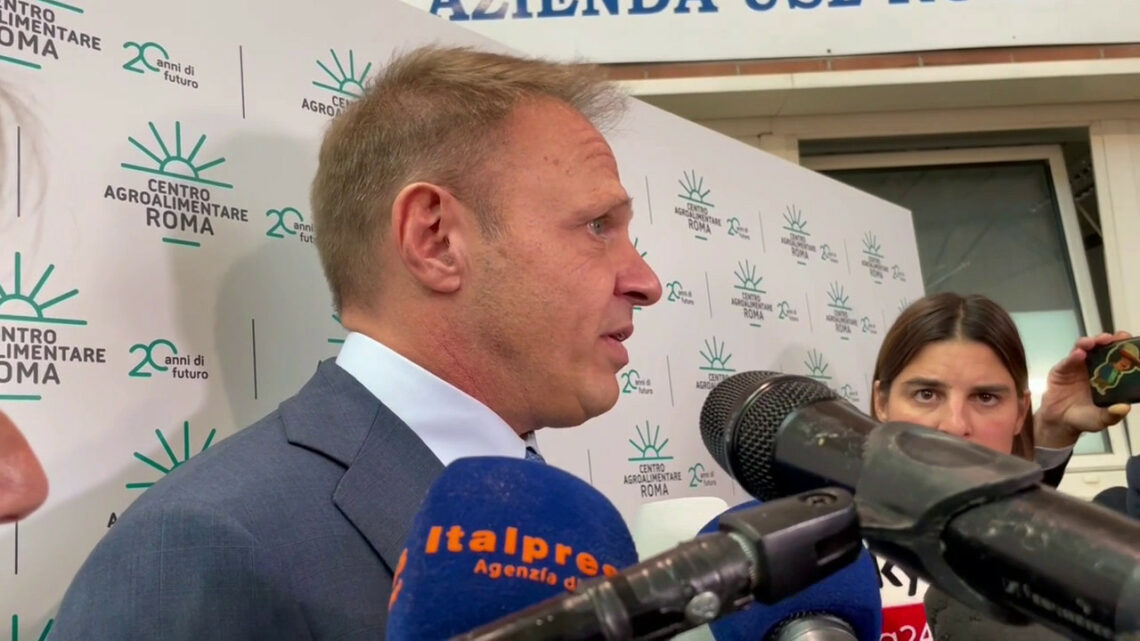 Lollobrigida “Il Governo è compatto, al lavoro su strategia integrata” Lollobrigida “Il Governo è compatto, al lavoro su strategia integrata”