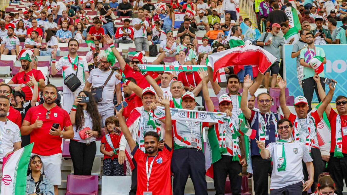 Grande festa per l’Iran, battuto 2-0 il Galles di Bale Grande festa per l’Iran, battuto 2-0 il Galles di Bale