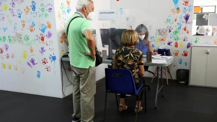 Covid, 229.112 nuovi positivi e 580 decessi nell’ultima settimana