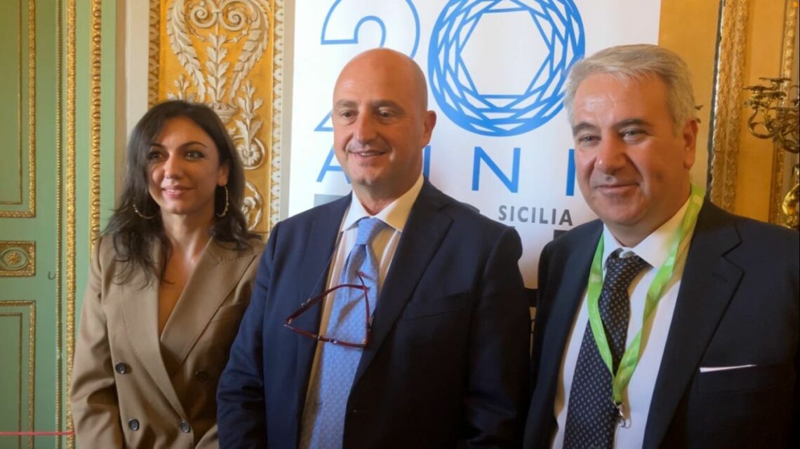 Gli Ersu siciliani compiono 20 anni “Sempre al fianco degli studenti” Gli Ersu siciliani compiono 20 anni “Sempre al fianco degli studenti”