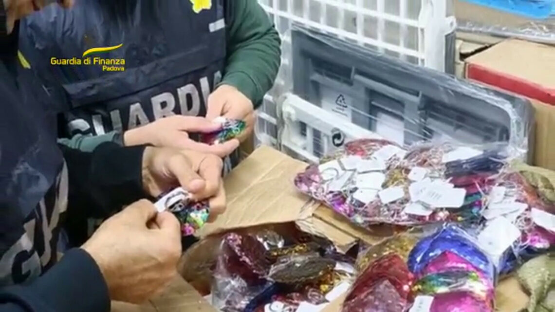Sequestrate a Padova 1,2 tonnellate di fuochi d’artificio pericolosi Sequestrate a Padova 1,2 tonnellate di fuochi d’artificio pericolosi