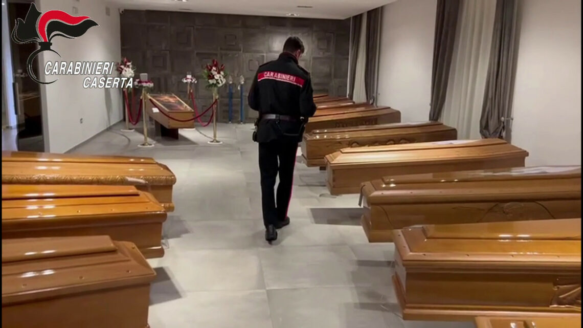 Camorra, blitz con 37 arresti contro fazioni clan dei Casalesi Camorra, blitz con 37 arresti contro fazioni clan dei Casalesi
