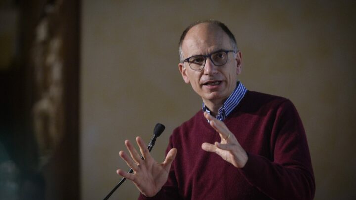 Letta “La manovra è un inno all’evasione fiscale”