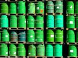 Ucraina, Ue fissa price cap a 60 dollari per il petrolio russo