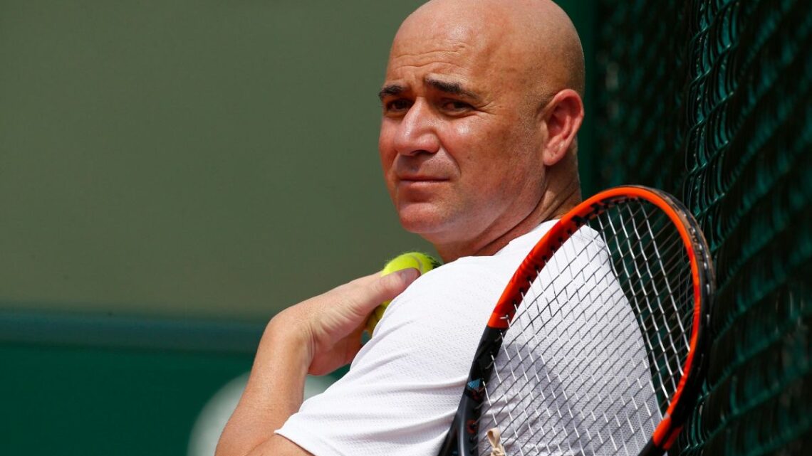 E’ morto Nick Bollettieri, il maestro di Agassi e Seles E’ morto Nick Bollettieri, il maestro di Agassi e Seles