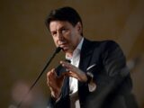 Manovra, Conte “Quello che sta accadendo è indecente”