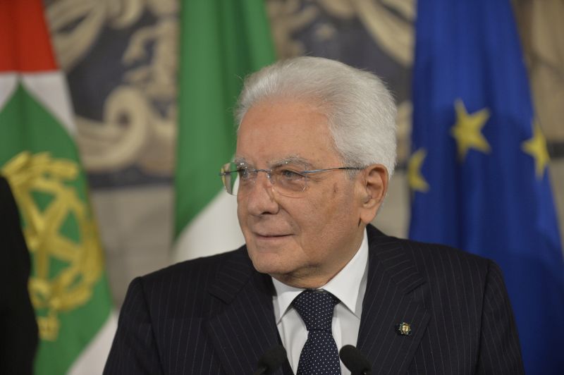 Mattarella firma la legge bilancio Mattarella firma la legge bilancio