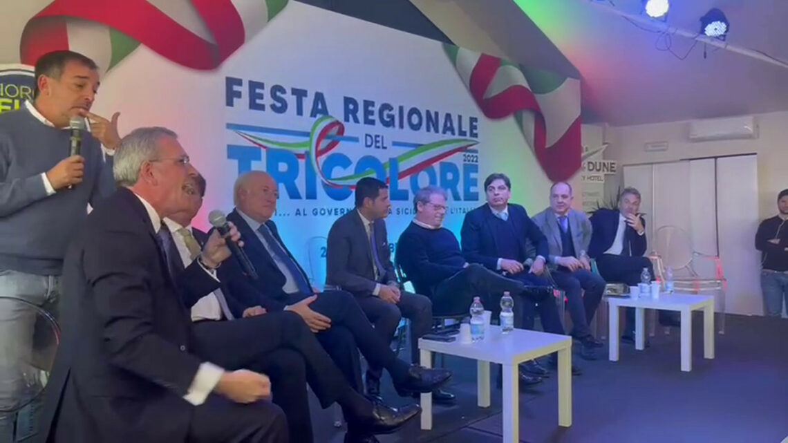 Fi, scontro fra Micciché e Falcone alla festa tricolore a Catania Fi, scontro fra Micciché e Falcone alla festa tricolore a Catania