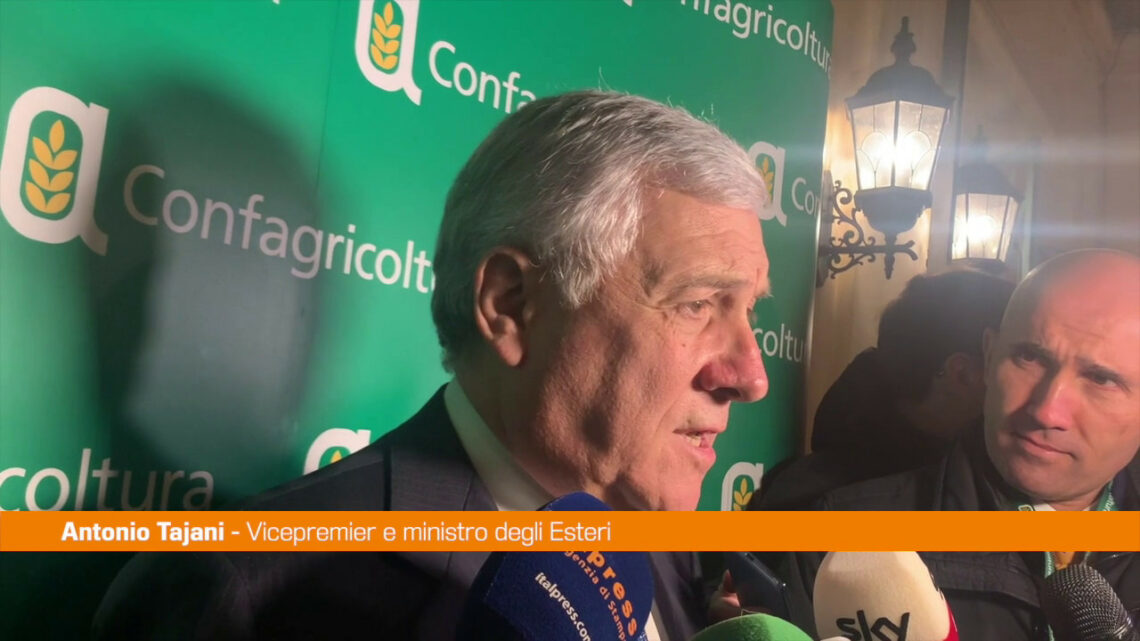 Tajani “Manovra promossa da Commissione Ue e mercati” Tajani “Manovra promossa da Commissione Ue e mercati”