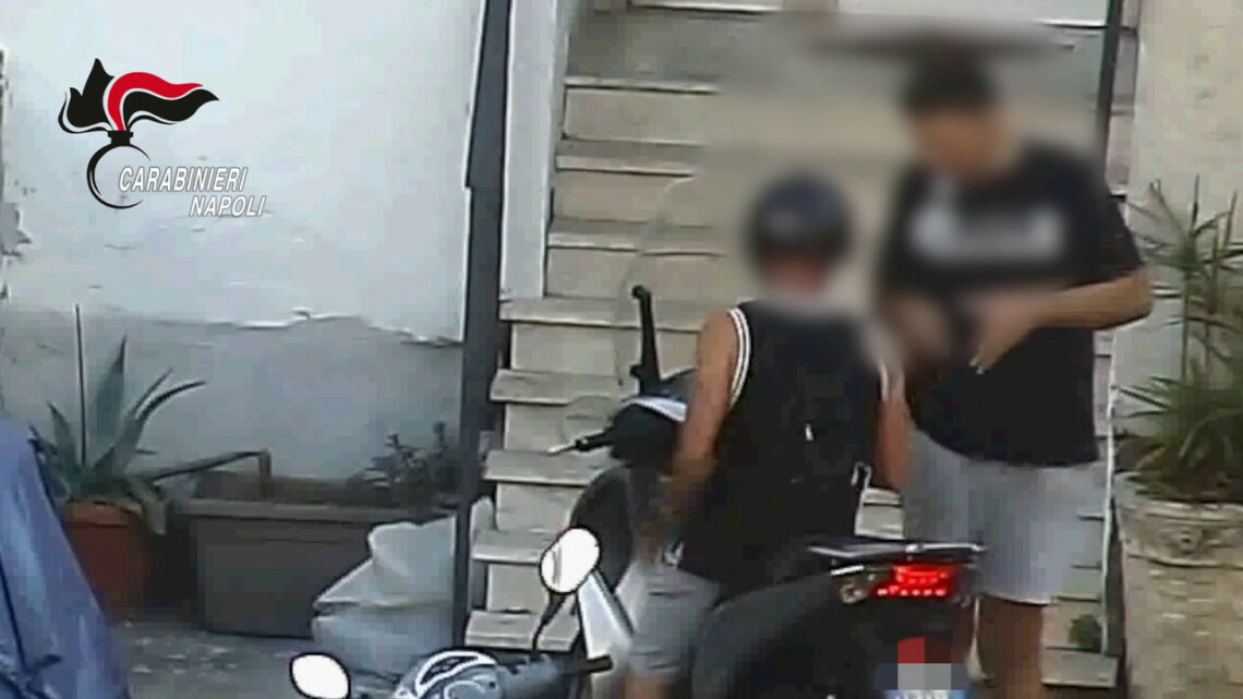 Detenzione e spaccio di droga a Sorrento, decine di arresti Detenzione e spaccio di droga a Sorrento, decine di arresti