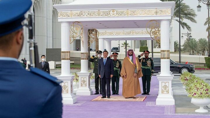 Accordo tra Cina e Arabia Saudita, Xi Jinping: “Inizia una nuova era”