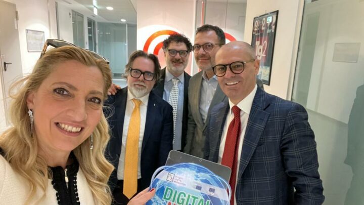 Digital News. Aidr consegna riconoscimento alla giornalista Maria Antonietta Spadorcia, vicedirettore Tg2 Rai