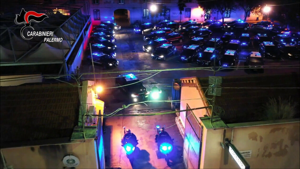 Blitz antidroga a Palermo, giro d’affari di 1,8 milioni l’anno Blitz antidroga a Palermo, giro d’affari di 1,8 milioni l’anno