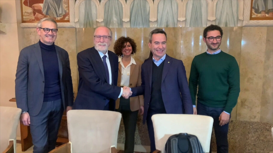Acquedotto Pugliese e Legambiente firmano protocollo Acquedotto Pugliese e Legambiente firmano protocollo