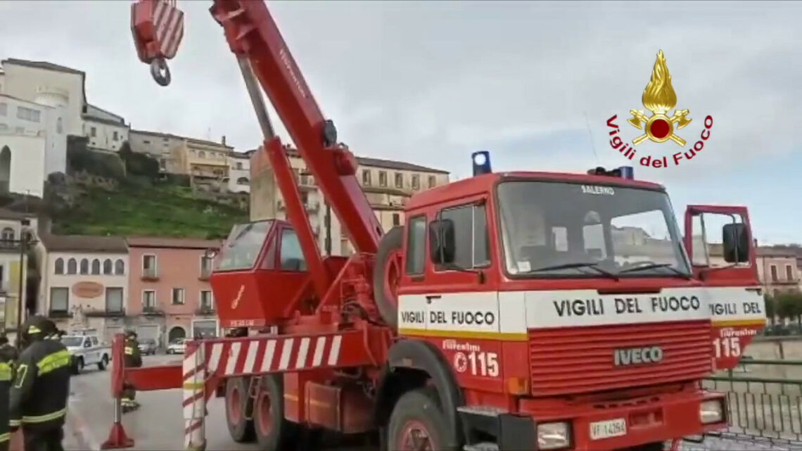 Maltempo in Campania, 740 interventi dei Vigili del Fuoco in 48 ore Maltempo in Campania, 740 interventi dei Vigili del Fuoco in 48 ore