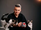 Gatti, Robbie Williams mette la faccia e la voce per Purina Felix