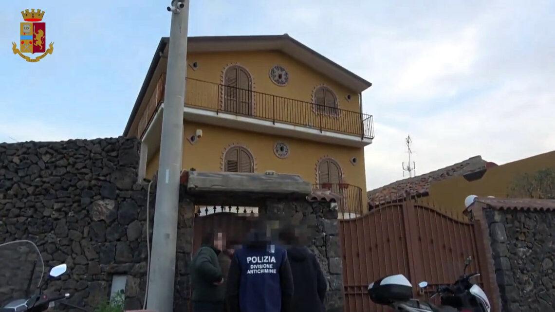 Sequestrati beni per 1,5 mln ad un catanese vicino a clan Santapaola Sequestrati beni per 1,5 mln ad un catanese vicino a clan Santapaola