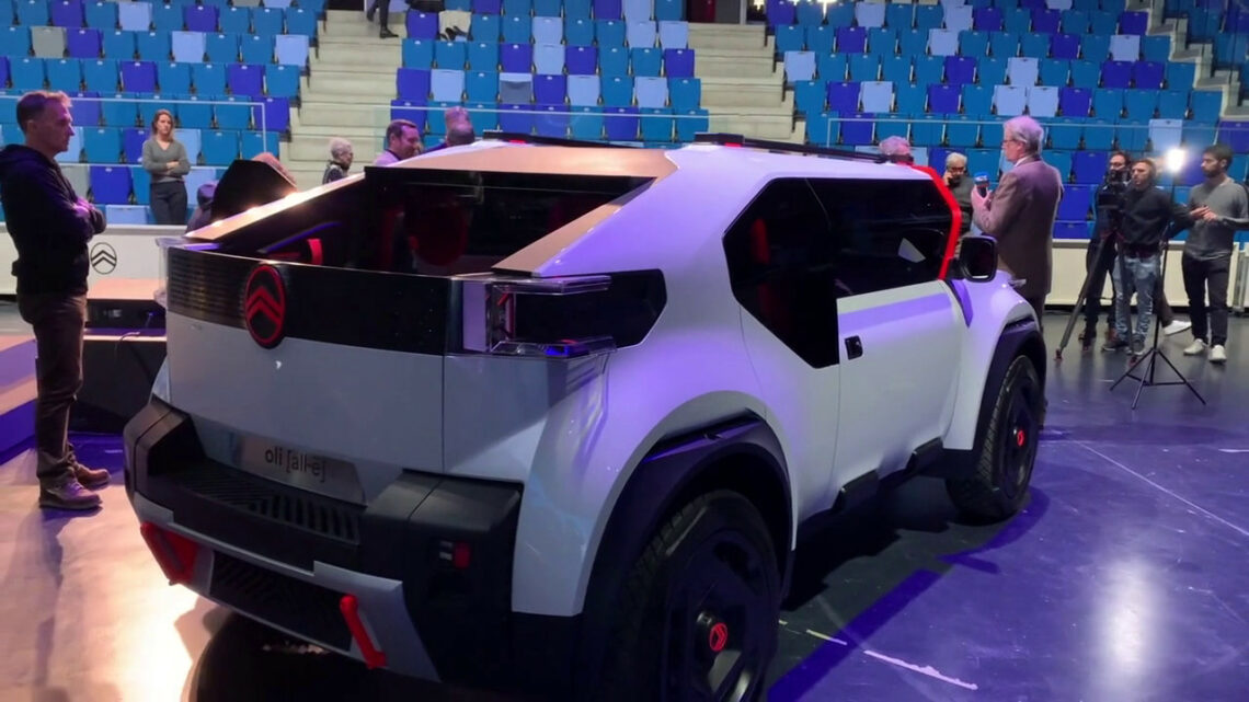 Oli, la visione futura dell’elettrico secondo Citroen Oli, la visione futura dell’elettrico secondo Citroen