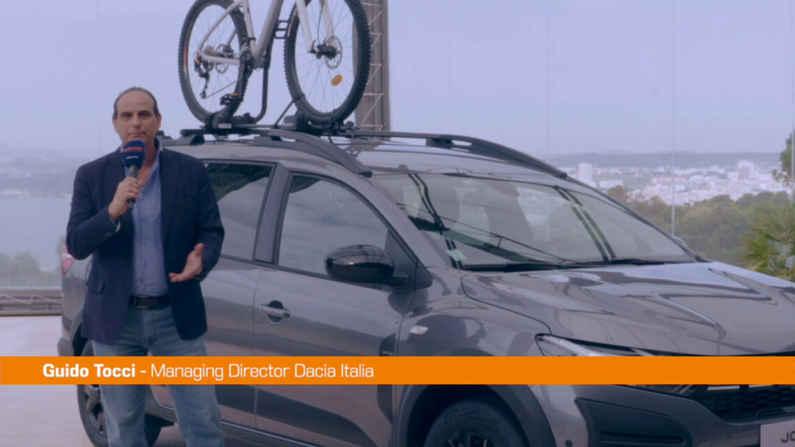 Jogger Hybrid 140, la prima ibrida del marchio Dacia Jogger Hybrid 140, la prima ibrida del marchio Dacia