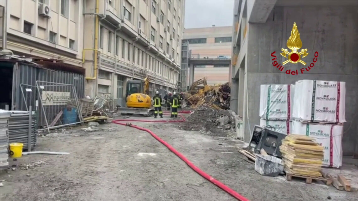 Scavi lesionano tubazione metano, l’intervento dei Vigili del Fuoco Scavi lesionano tubazione metano, l’intervento dei Vigili del Fuoco