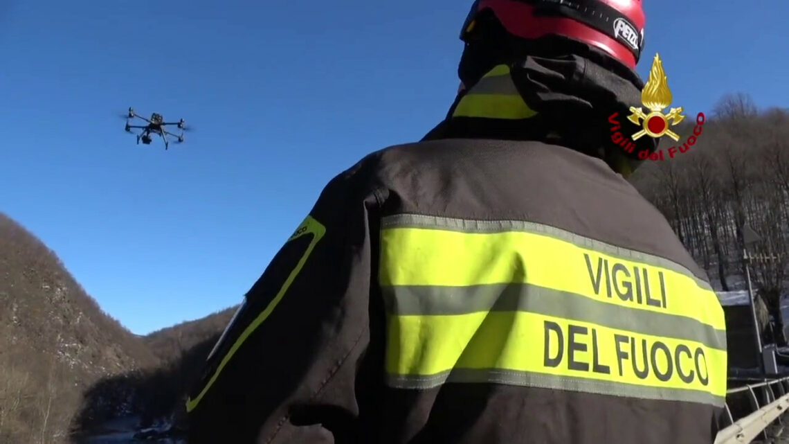 Aereo disperso sull’Appennino, ricerche ancora senza esito Aereo disperso sull’Appennino, ricerche ancora senza esito