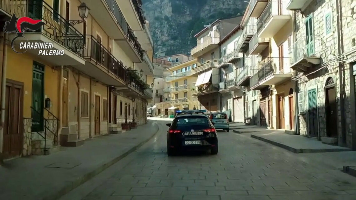 Furti in abitazioni nel palermitano, cinque arresti Furti in abitazioni nel palermitano, cinque arresti