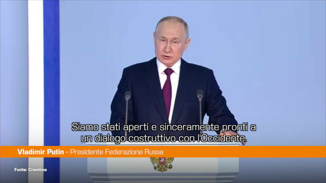 Putin “Occidente ipocrita, la Nato è arrivata ai nostri confini” Putin “Occidente ipocrita, la Nato è arrivata ai nostri confini”