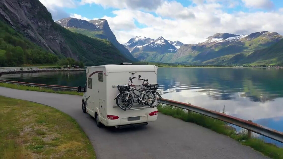 Turismo, cresce il “campeggio di lusso” Turismo, cresce il “campeggio di lusso”