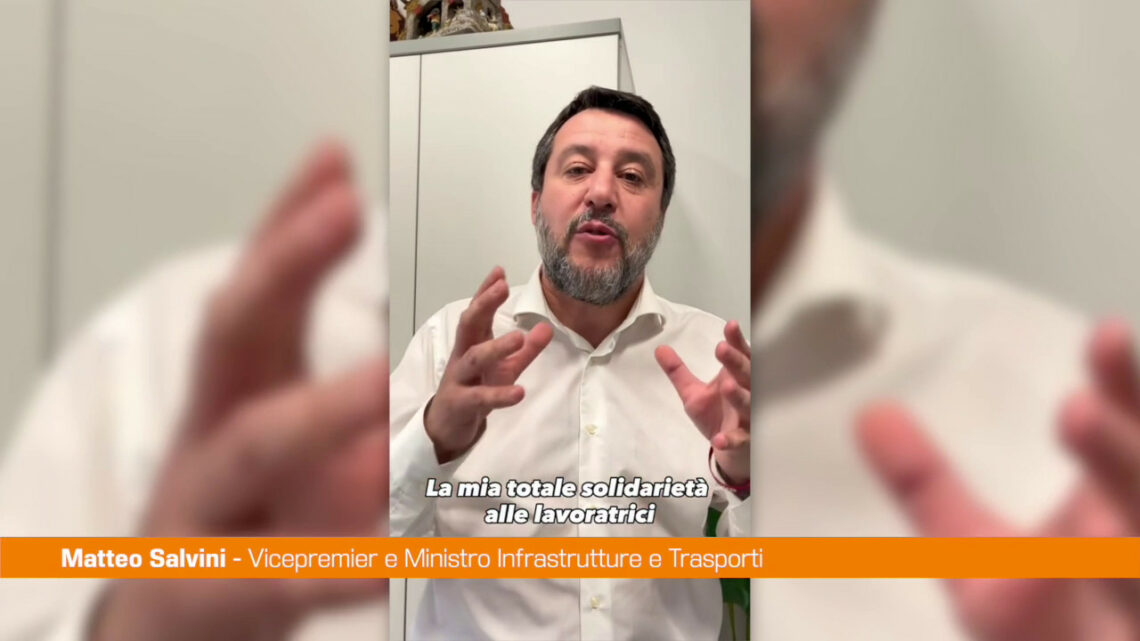 Clima, Salvini “Non se ne può più di cretini che bloccano il traffico” Clima, Salvini “Non se ne può più di cretini che bloccano il traffico”
