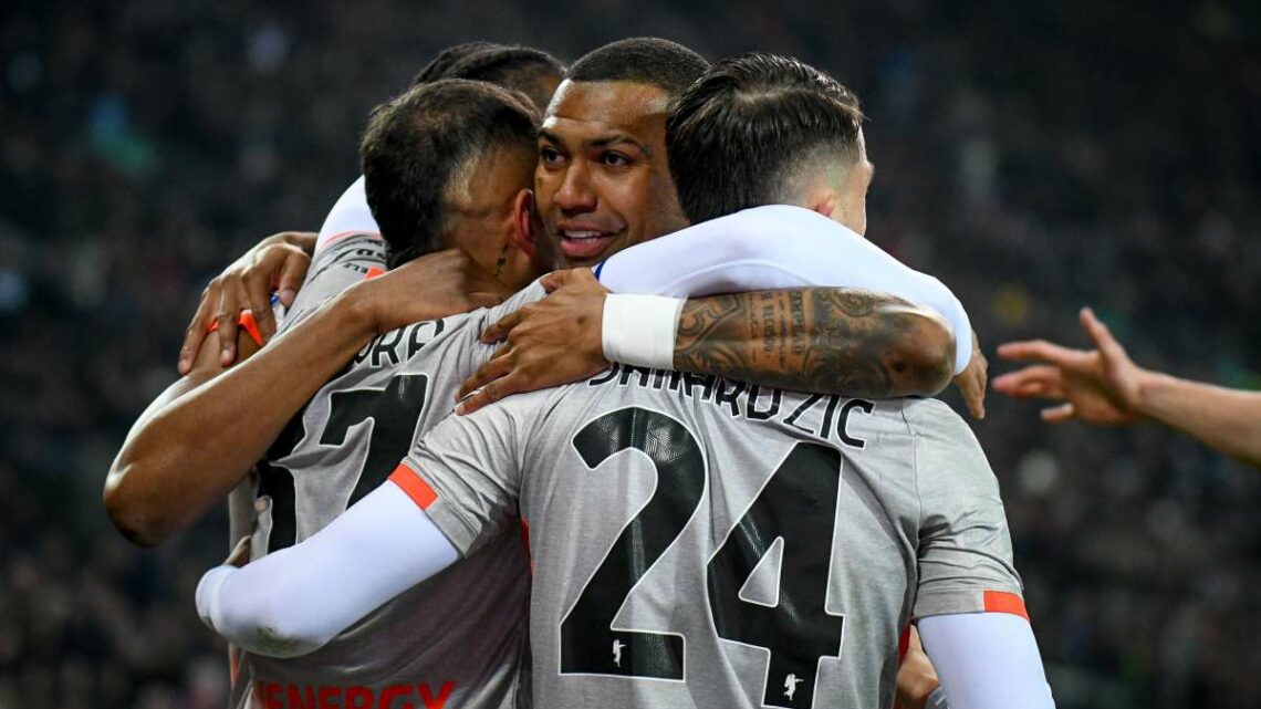 Il Milan affonda a Udine, 3-1 per i bianconeri Il Milan affonda a Udine, 3-1 per i bianconeri